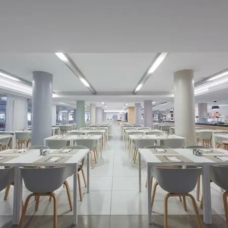 Hotel Garbi Ibiza & Playa d'en Bossa